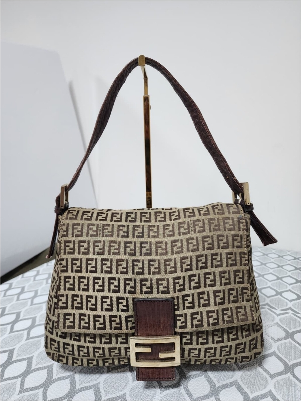 FENDI Zucchino Vitello Mama Baguette Bag Beige/Brown